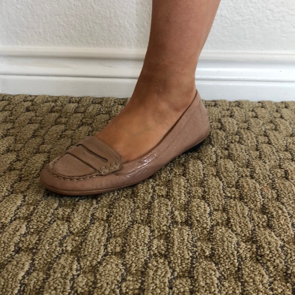 Me too light brown moccasins
